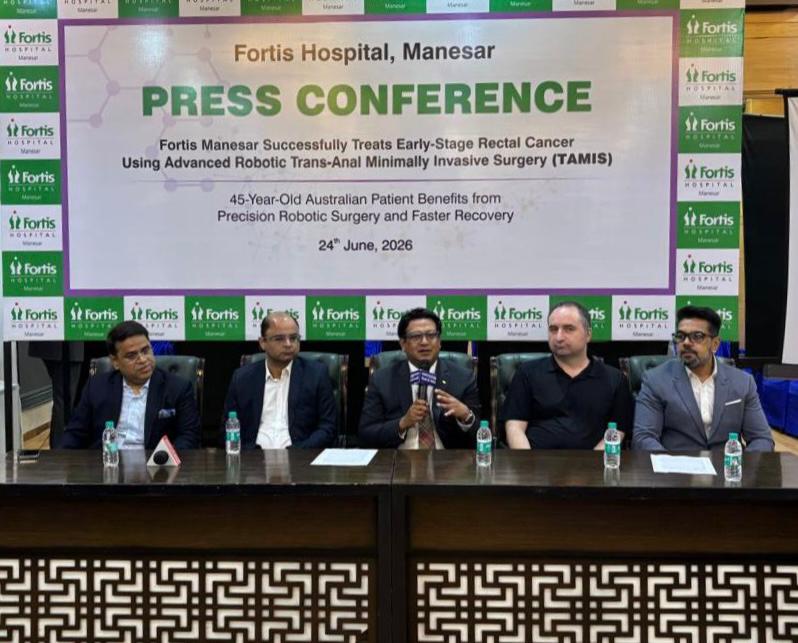 Fortis Healthcare: After 18-Month Cancer Battle, Australian Patient Travels to India for Specialised Robotic Rectal Cancer Surgery